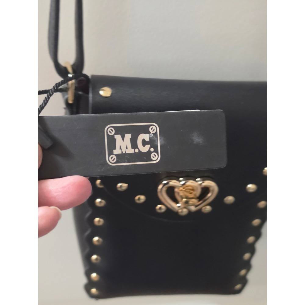 M.C. Womens Black Studded Heart Crossbody Phone Bag 5104 NWT - Picture 3 of 8